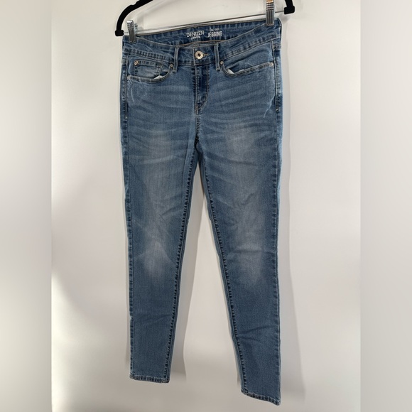 EUC Denizen From Levi’s Low Rise Jeggings - Picture 3 of 9